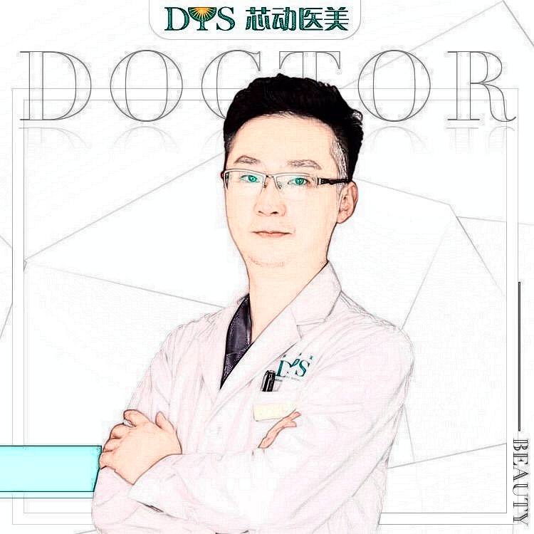 张巍