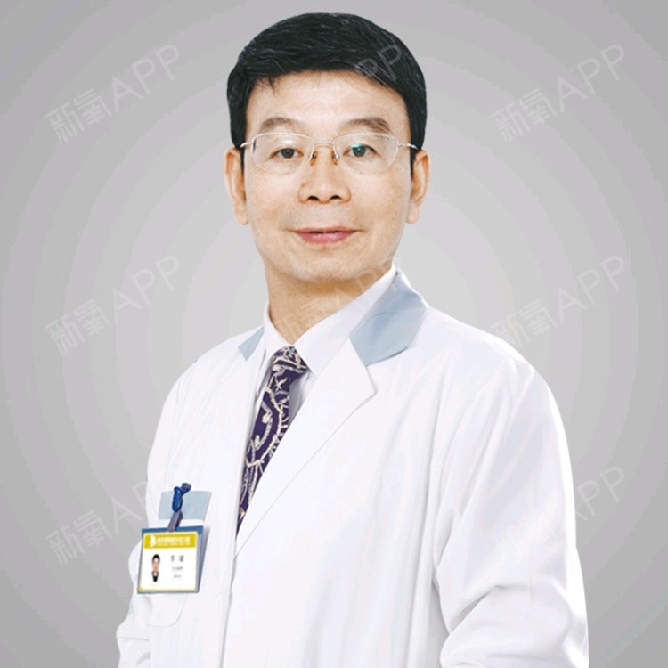 李建