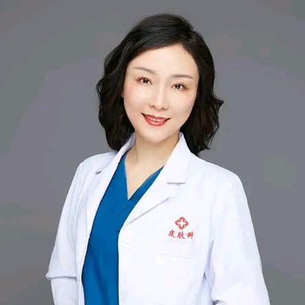 杨莉