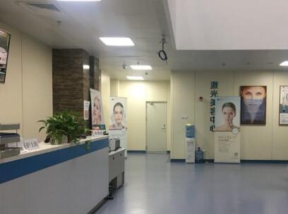 李发展自体脂肪填充好吗