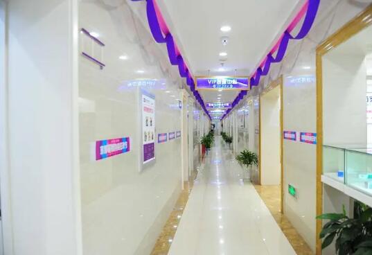 保定华美整形跟蓝山哪个好