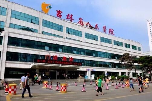 长春哪个医生做拉皮手术好