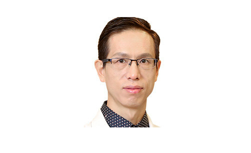 整形医生李健隆胸多少钱