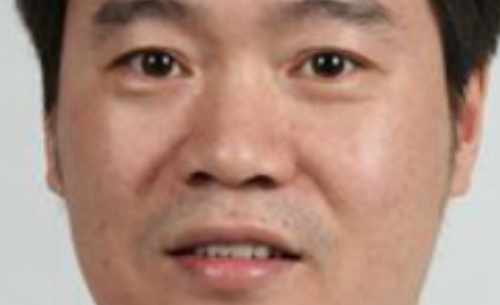 勒小雷割双眼皮多少钱