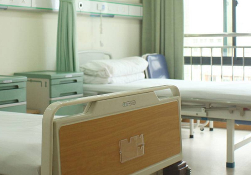 雅安恒博医院眼袋手术多少钱